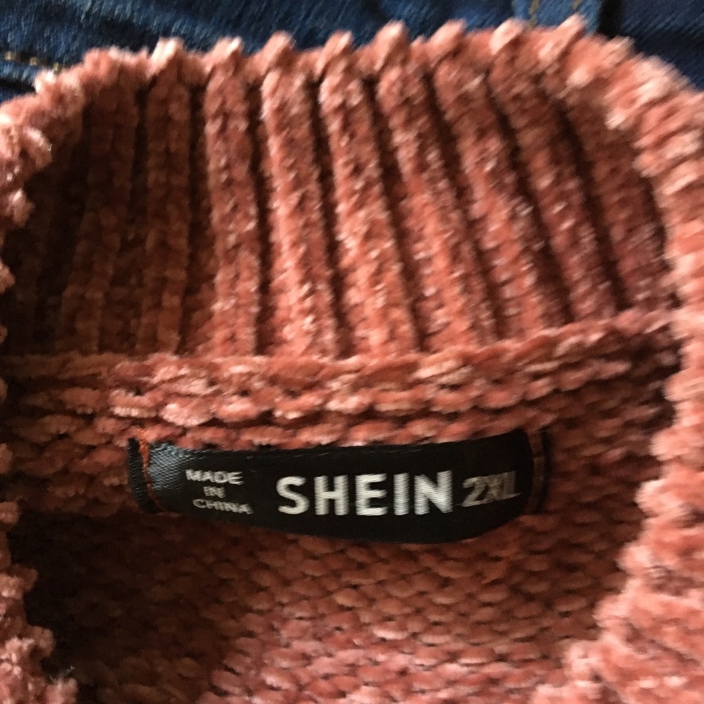 Sweater - Picture 7 of 7